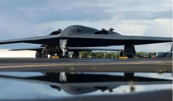 The US is using a butcher knife to kill a chicken with B-2 bombing of Houthi forces